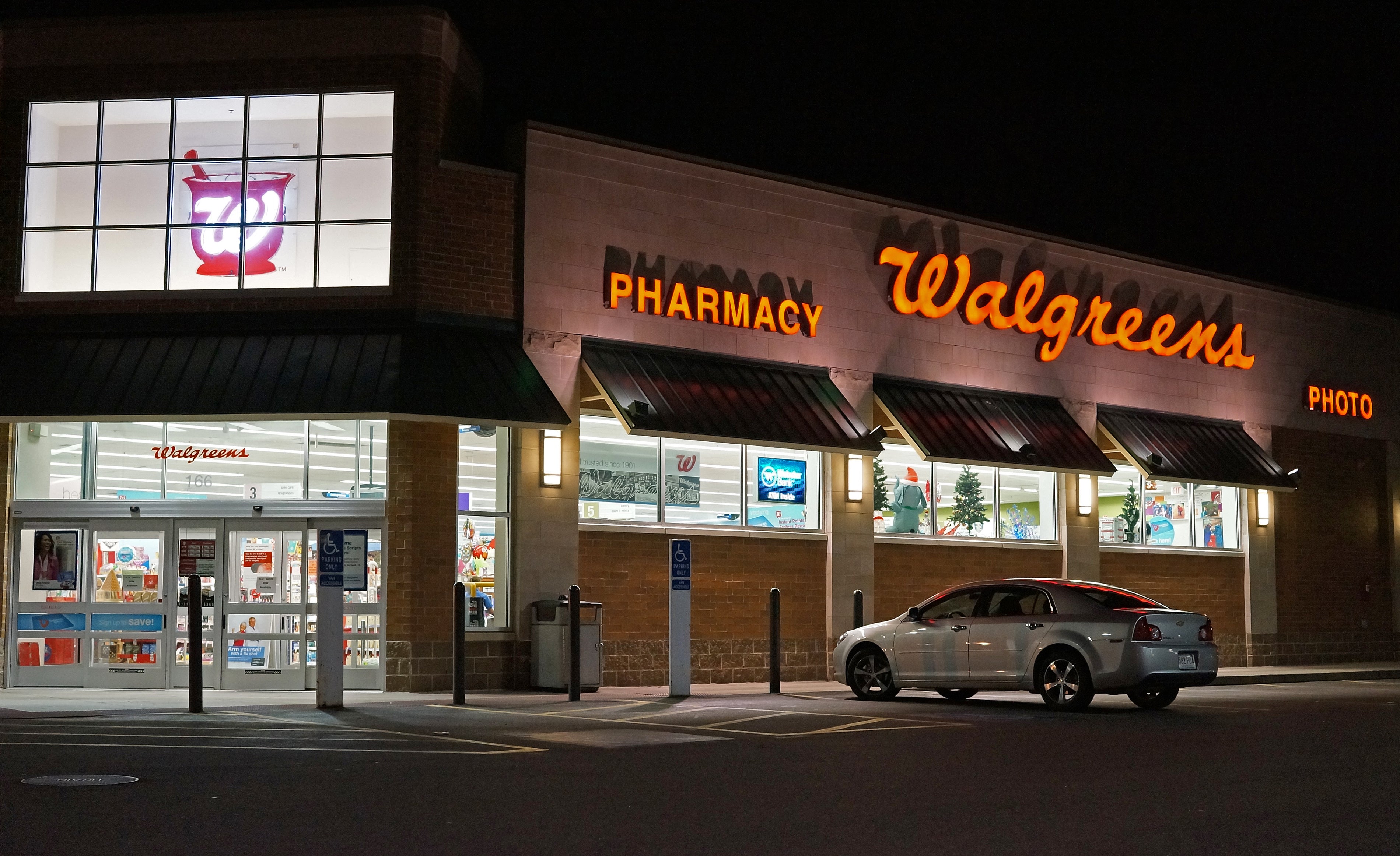 Walgreens joins CVS as one of the largest national retailers of CBD