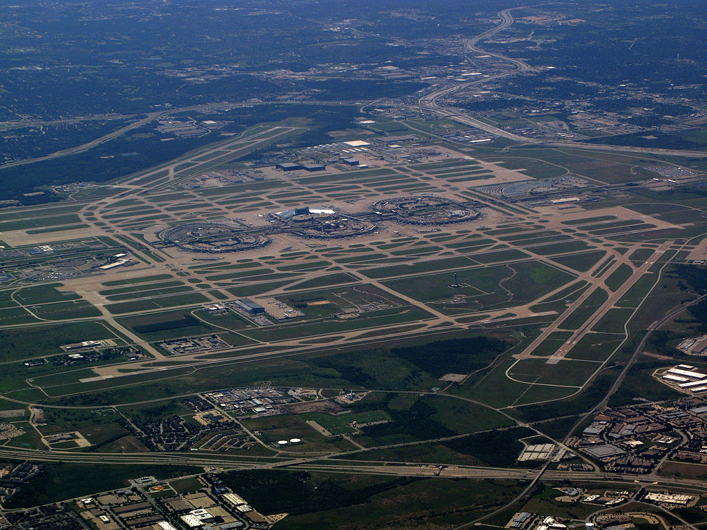 CBD in flight: Airport travel with hemp products puts you at risk for arrest